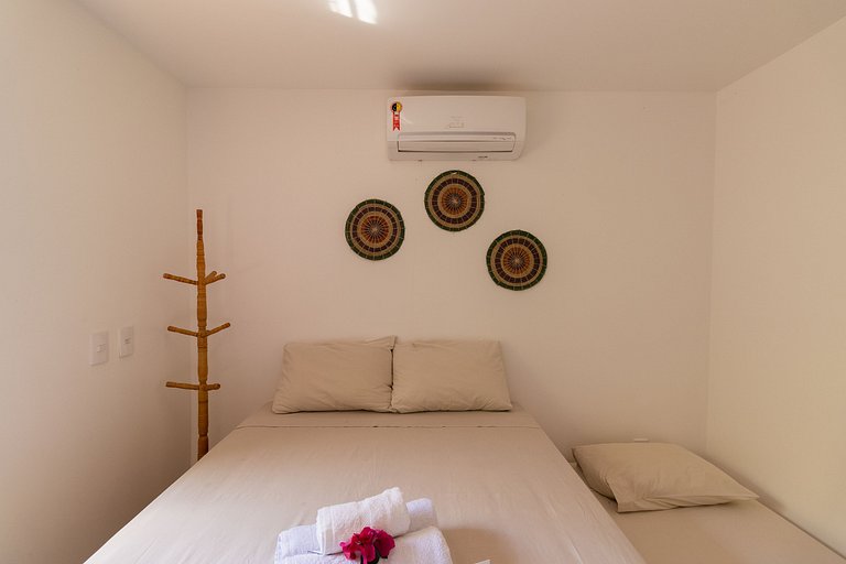 Área tranquila, 600m da praia, até 12 pessoas