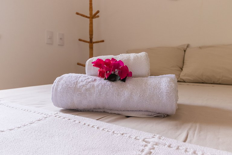 Área tranquila, 600m da praia, até 12 pessoas