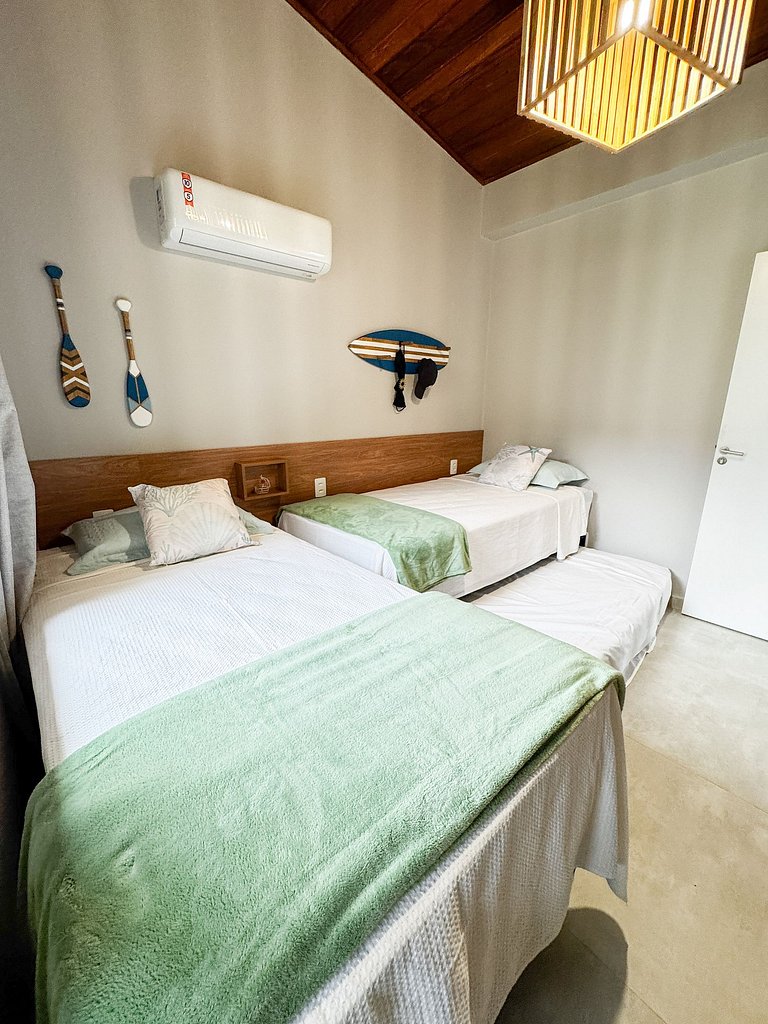 Casa em condomínio para até 12 pessoas - LC - PI